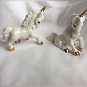 2/$24 Vintage Giftcraft Unicorns Set Of Two Figurines